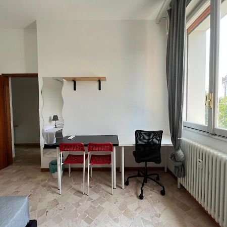 Bologna Fiera Fani Apartment Luaran gambar